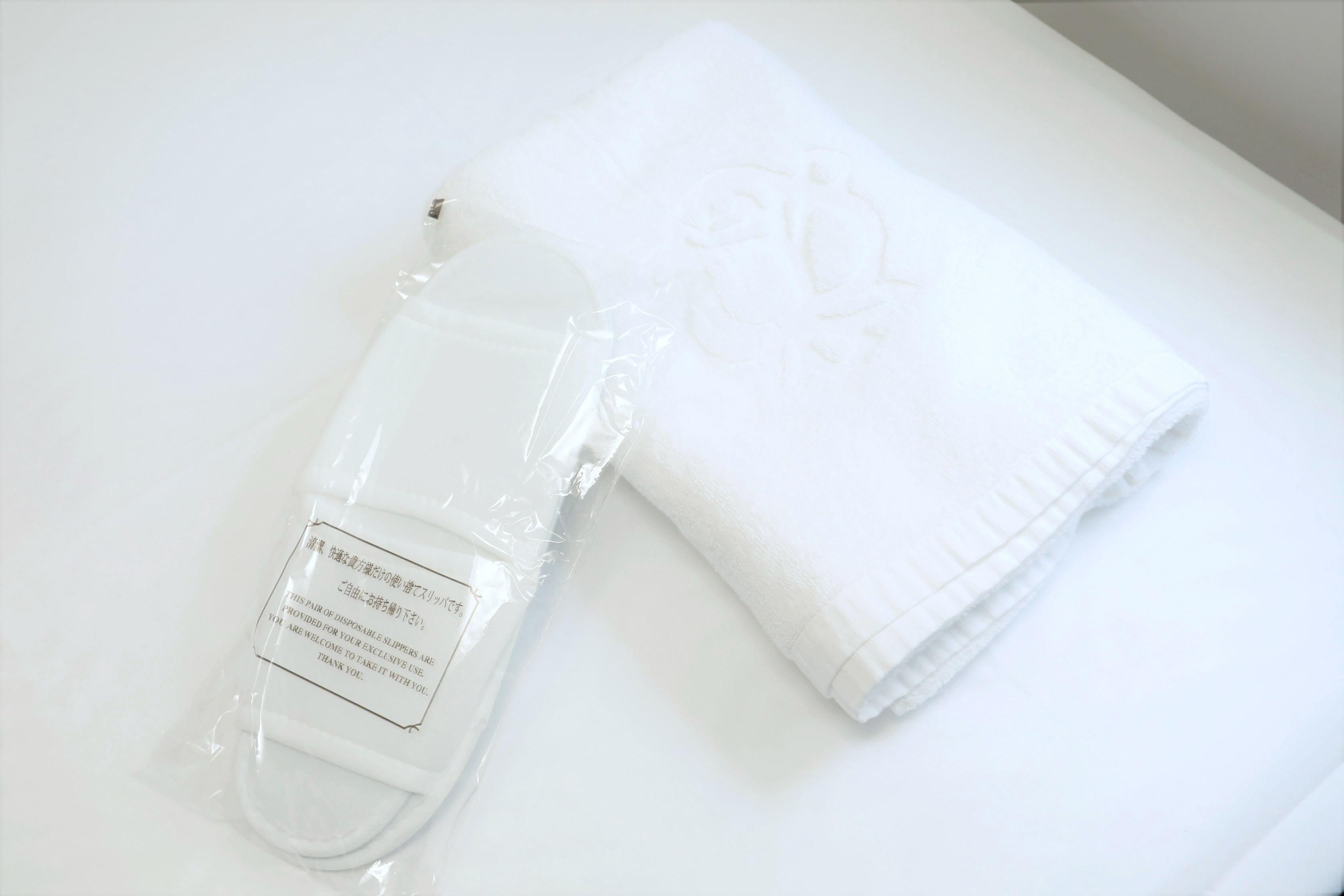 【無料アメニティー】各ベッドに備え付けのアメニティー