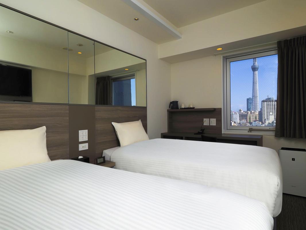 Standard Twin Tower View
