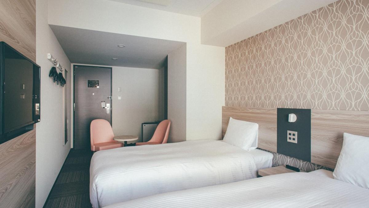 【客室】デラックスツインルーム /22㎡/ベット幅100cm×2台/Wi-Fi完備